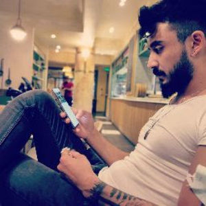 Meet your Posher, Burak